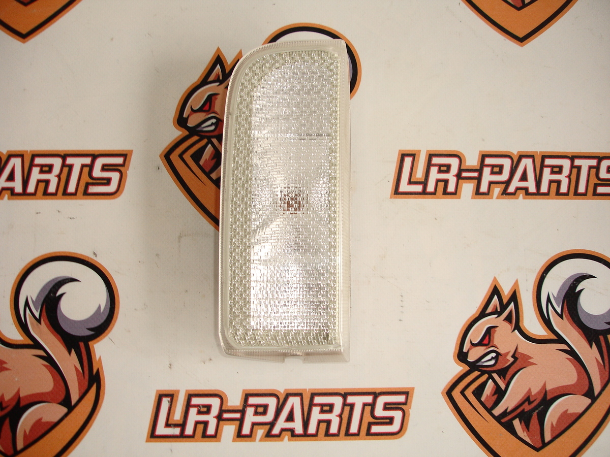XFD000053 Lampa tylna lewa w klapie bagażnika Range Rover L322 (2002-2012) używana